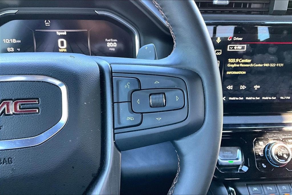 2025 GMC Sierra 1500 AT4