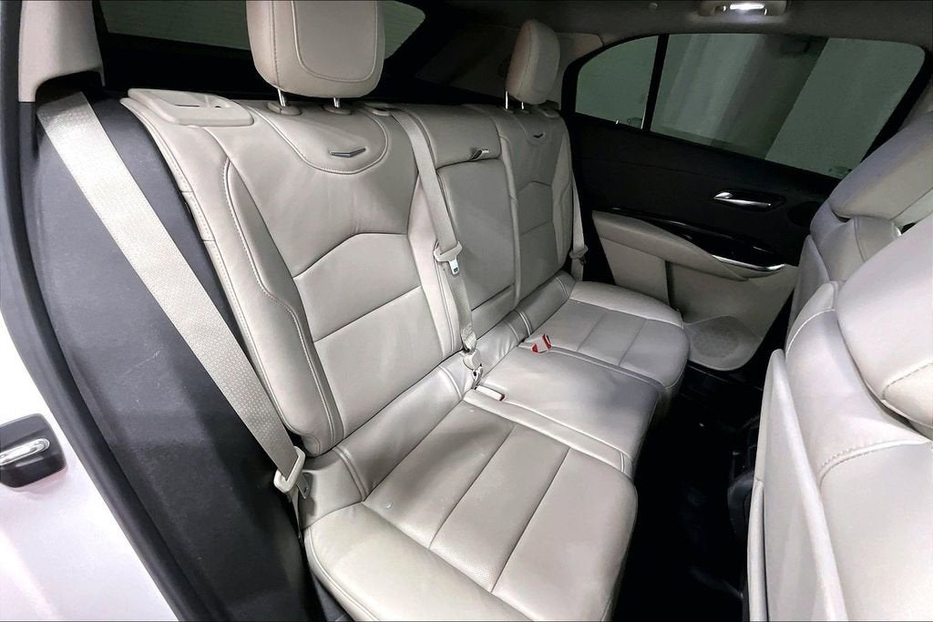 2020 Cadillac XT4 FWD Premium Luxury