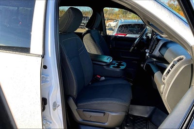 2025 RAM 3500 Tradesman Crew Cab 4x4 8' Box