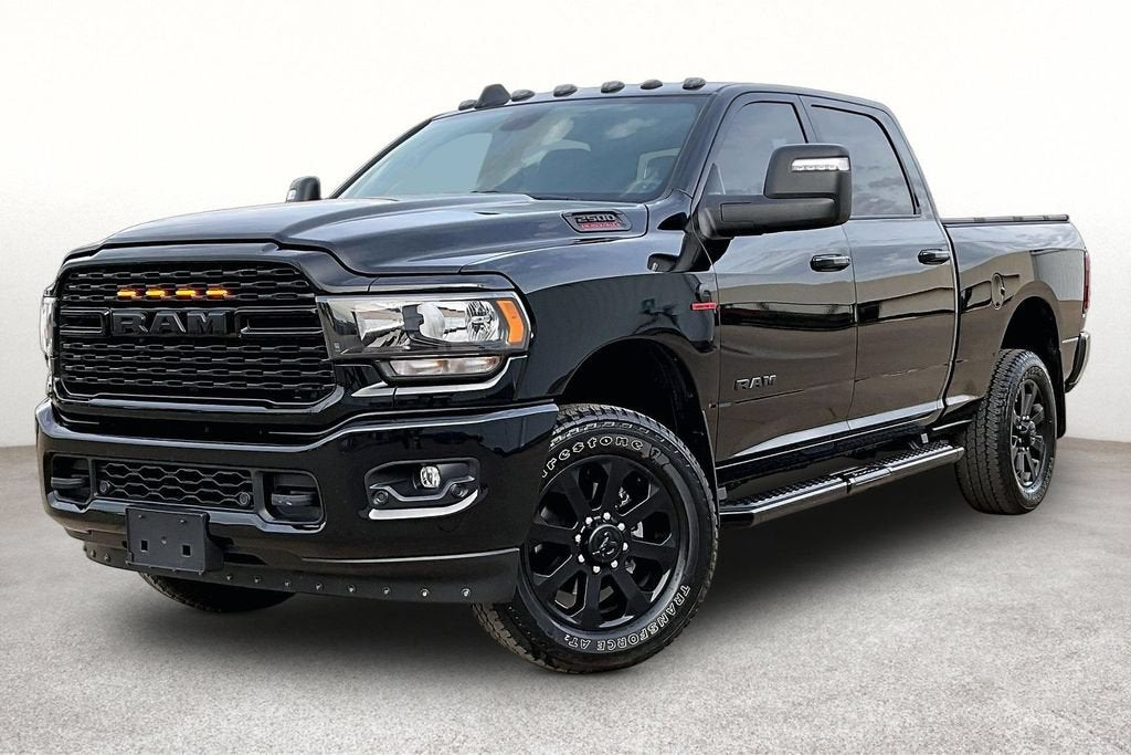 2024 RAM 2500 Big Horn Crew Cab 4x4 6'4" Box