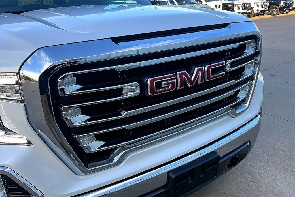 2021 GMC Sierra 1500 SLT