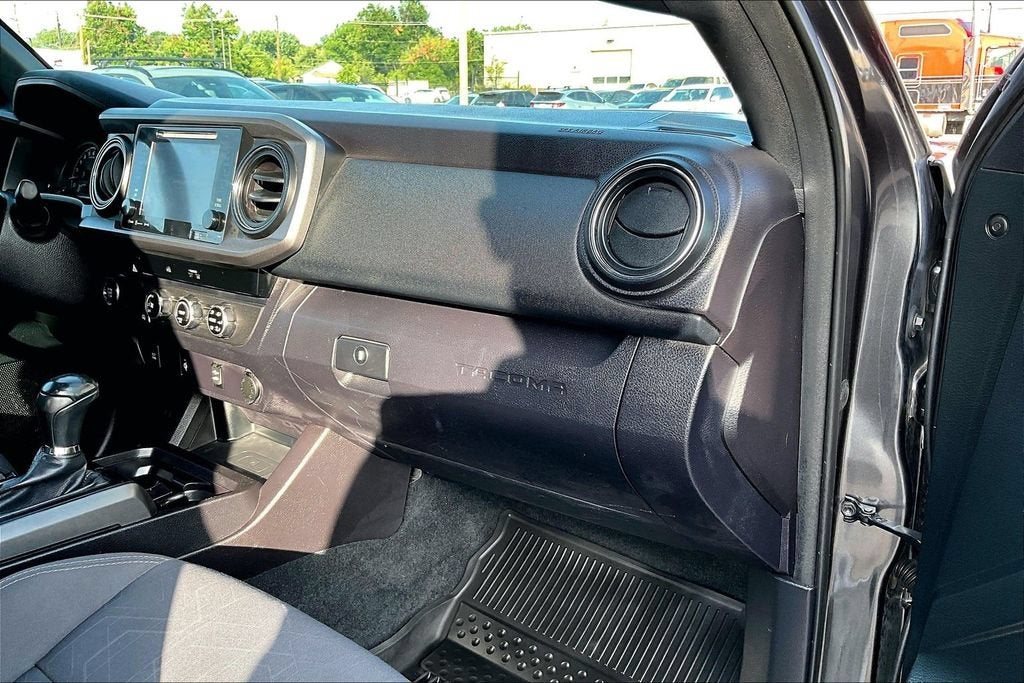 2016 Toyota Tacoma SR5