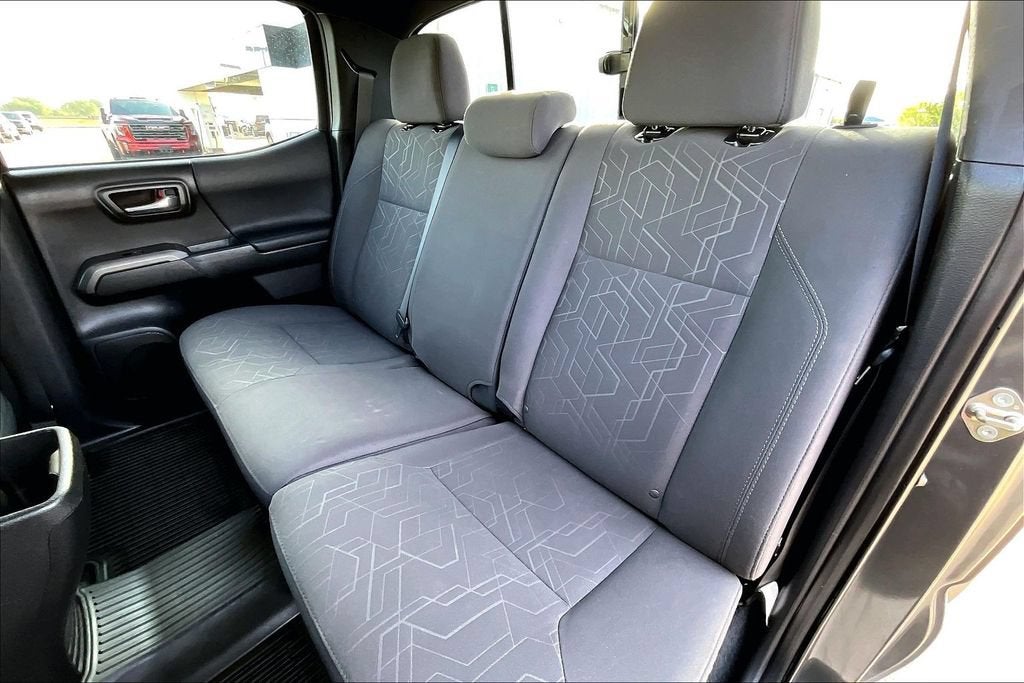 2016 Toyota Tacoma SR5