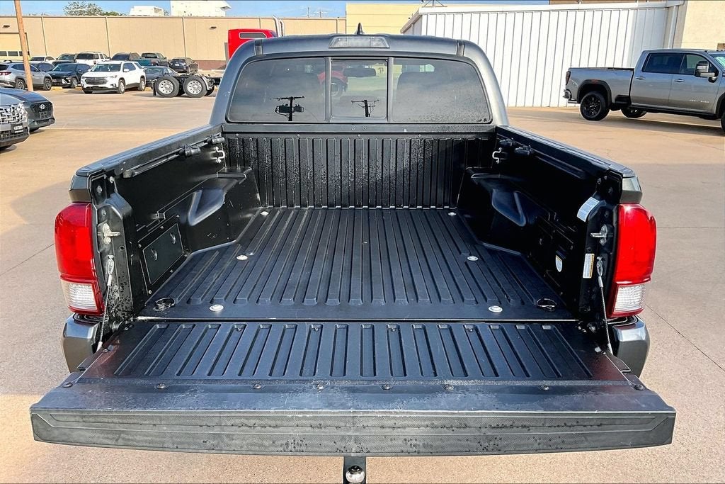 2016 Toyota Tacoma SR5