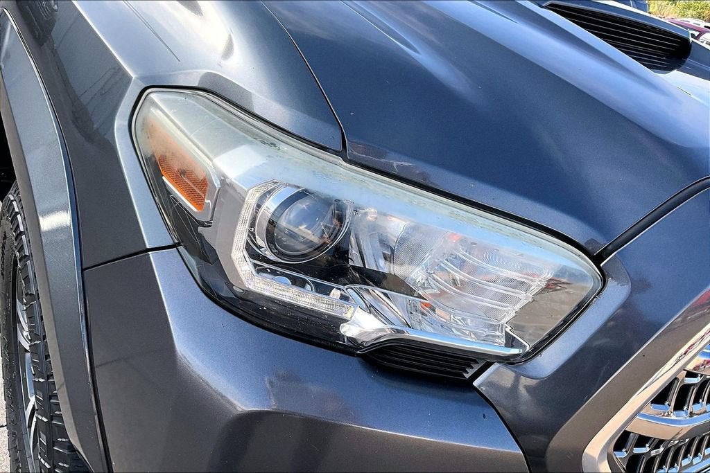 2016 Toyota Tacoma SR5