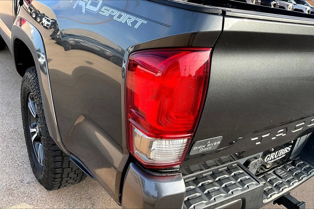 2016 Toyota Tacoma SR5