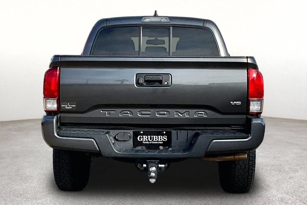 2016 Toyota Tacoma SR5