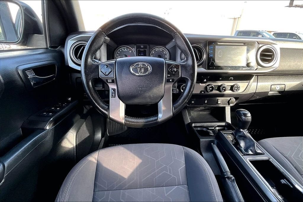 2016 Toyota Tacoma SR5