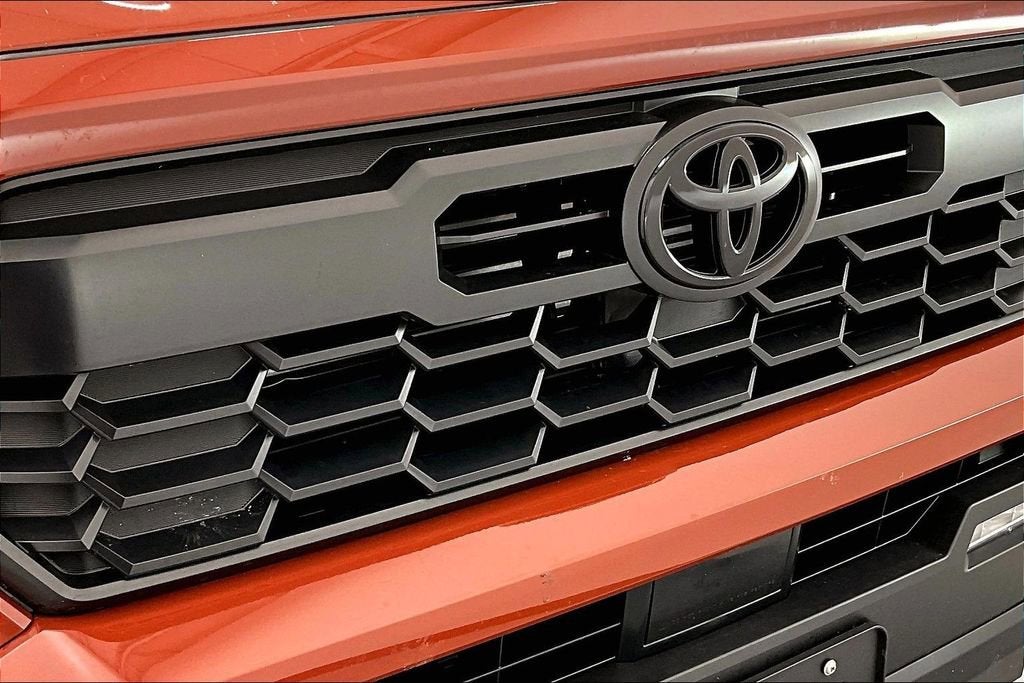 2025 Toyota Tacoma Hybrid TRD Sport 4WD