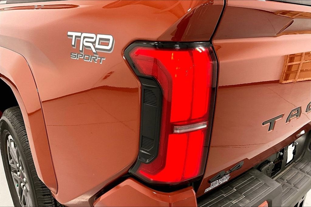 2025 Toyota Tacoma Hybrid TRD Sport 4WD