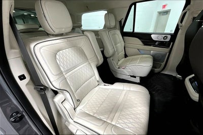 2023 Lincoln Navigator Black Label