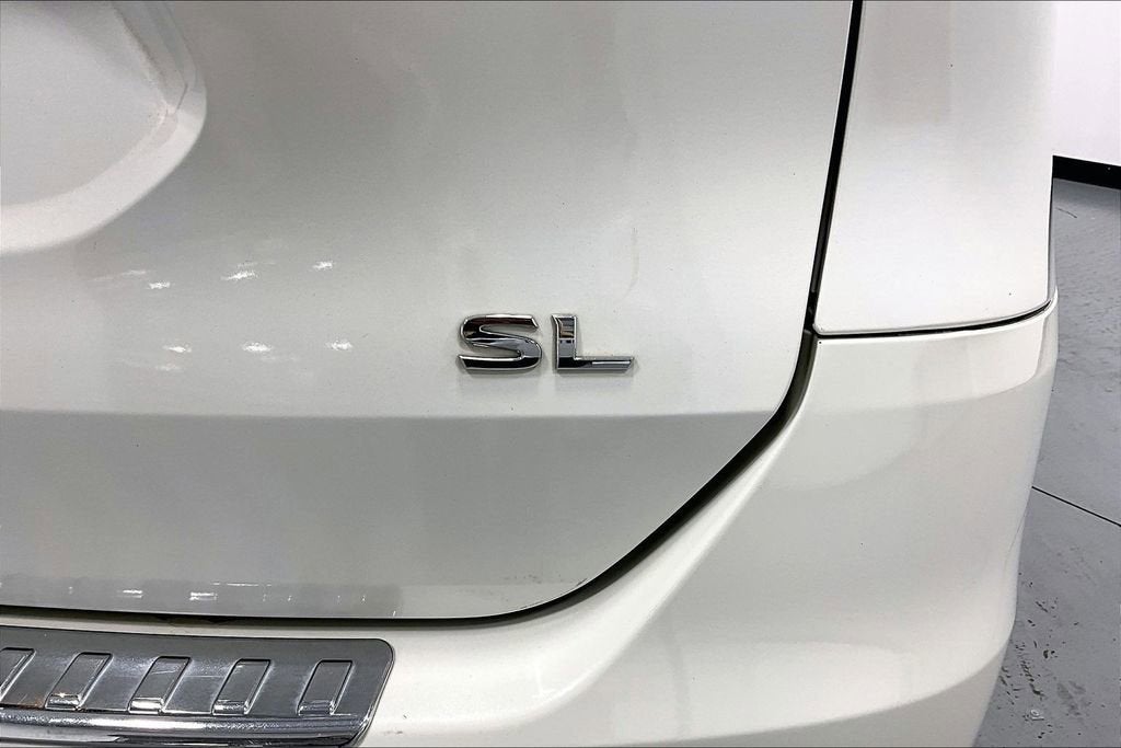 2015 Nissan Rogue SL