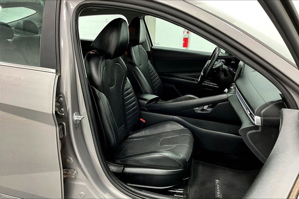 2022 Hyundai Elantra Hybrid Limited