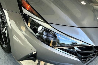 2022 Hyundai Elantra Hybrid Limited