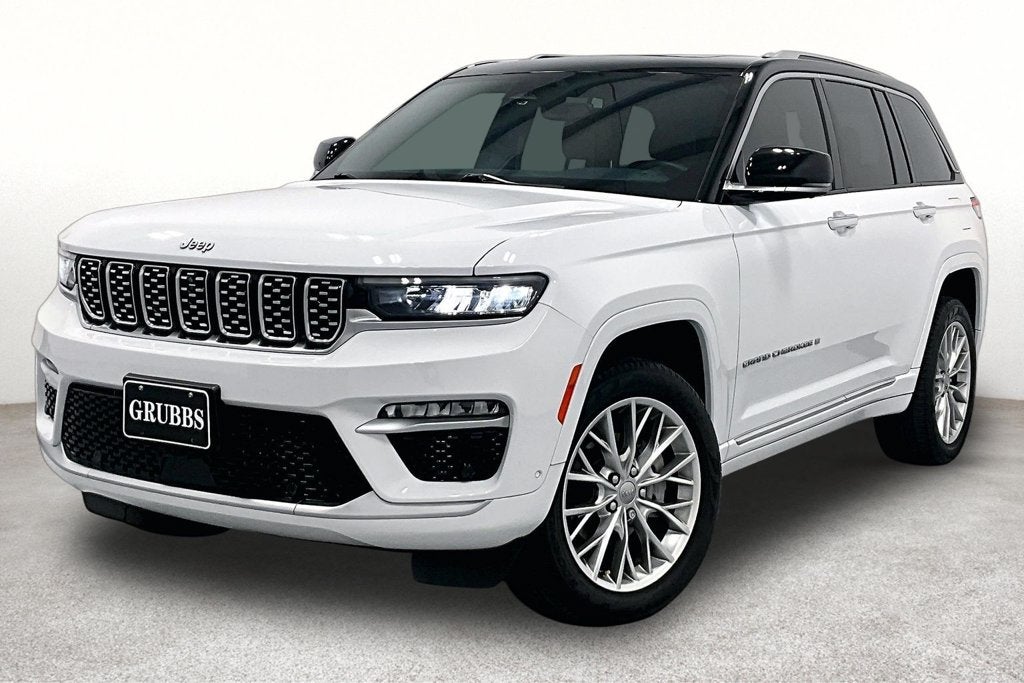 2022 Jeep Grand Cherokee Summit