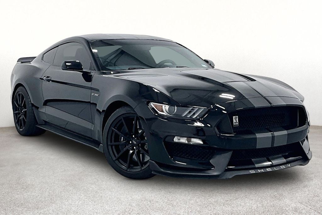 2017 Ford Mustang Shelby GT350's photo