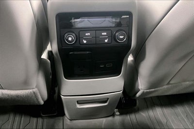 2022 GMC Acadia SLT