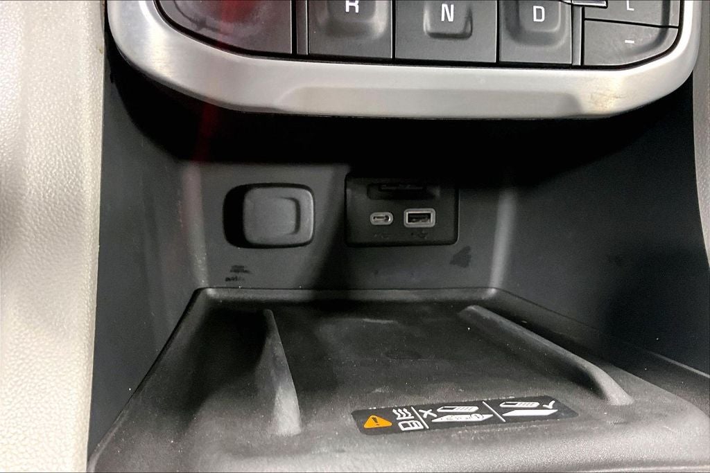 2022 GMC Acadia SLT