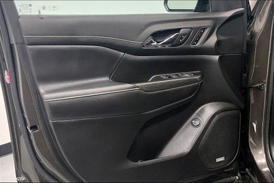2020 GMC Acadia SLT