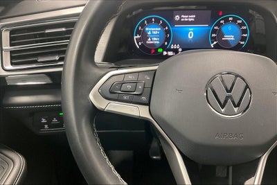 2025 Volkswagen Atlas Cross Sport 2.0T SE w/Technology