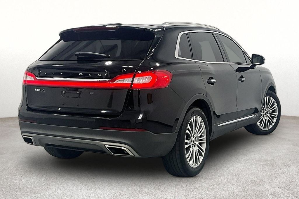 Used 2017 Lincoln MKX Reserve with VIN 2LMPJ6LR1HBL51261 for sale in Wichita Falls, TX