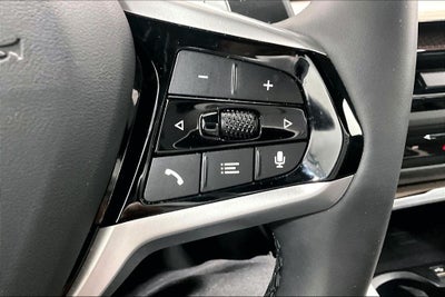 2025 BMW 3 Series 330i xDrive