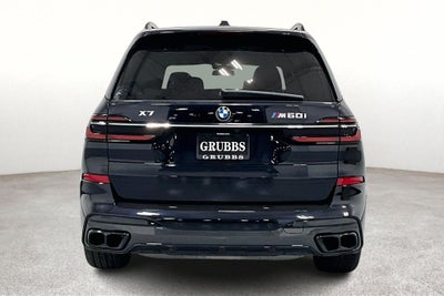 2023 BMW X7 M60i