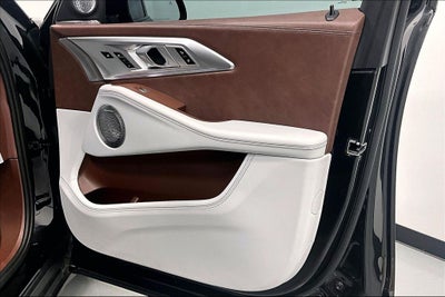 2024 BMW XM Base