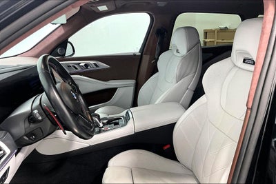 2024 BMW XM Base