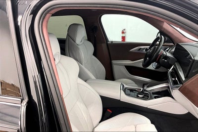2024 BMW XM Base