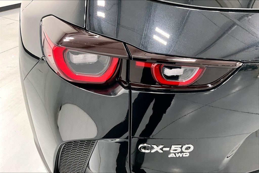 2026 Mazda Mazda CX-50 Hybrid Premium Plus