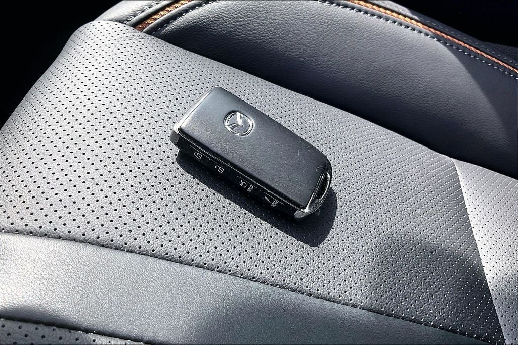 2026 Mazda Mazda CX-50 Hybrid Premium Plus