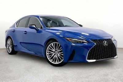 2023 Lexus IS 300