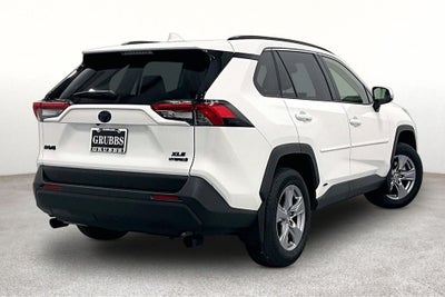 2024 Toyota RAV4 Hybrid XLE