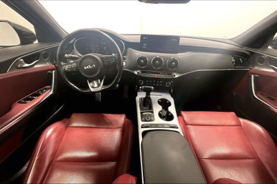 2022 Kia Stinger GT1