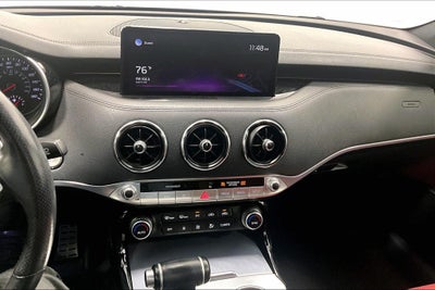 2022 Kia Stinger GT1