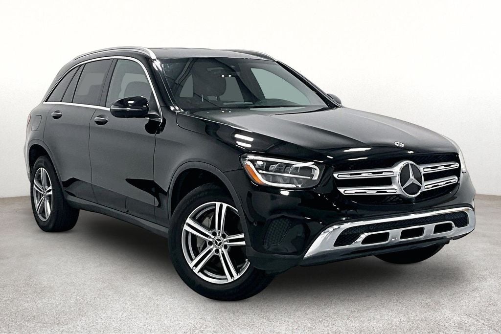 2021 Mercedes-Benz GLC GLC300's photo