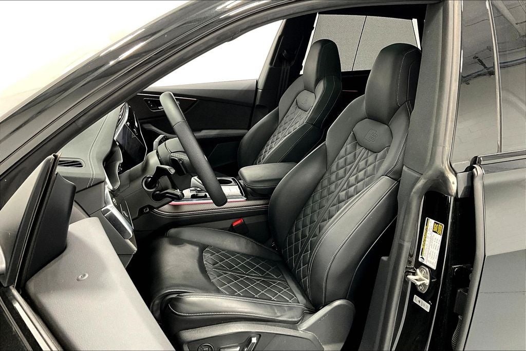 2024 Audi SQ8 4.0T Premium Plus quattro