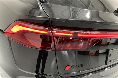 2024 Audi SQ8 4.0T Premium Plus quattro