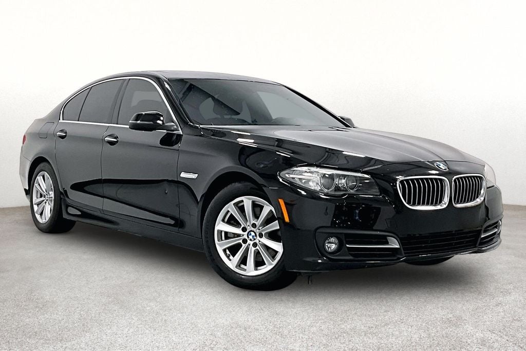 2016 BMW 5 Series 528i