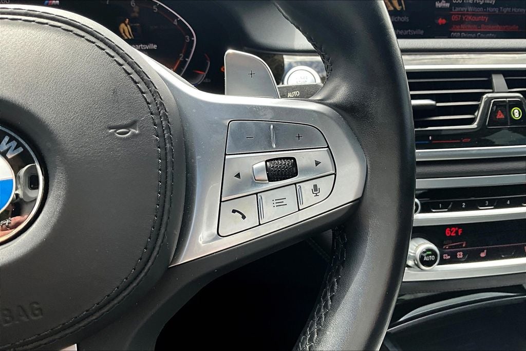 2022 BMW 7 Series 740i