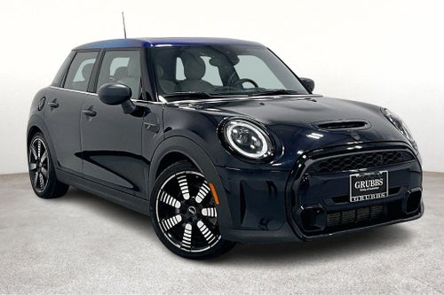 2022 MINI Cooper S Signature