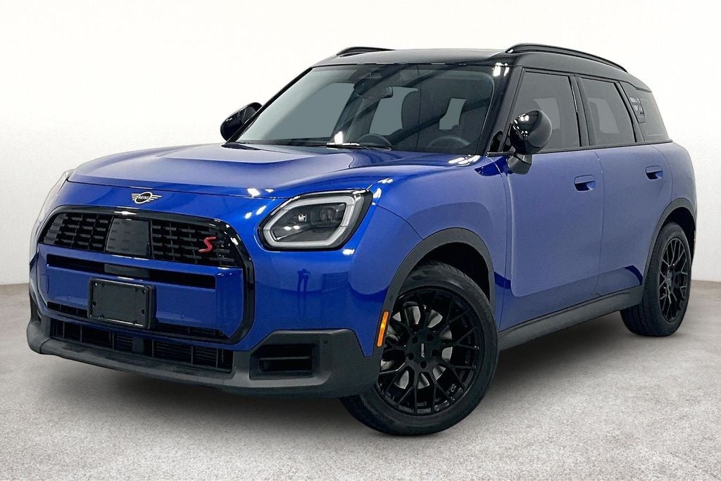 2025 MINI Cooper S Countryman Signature Plus