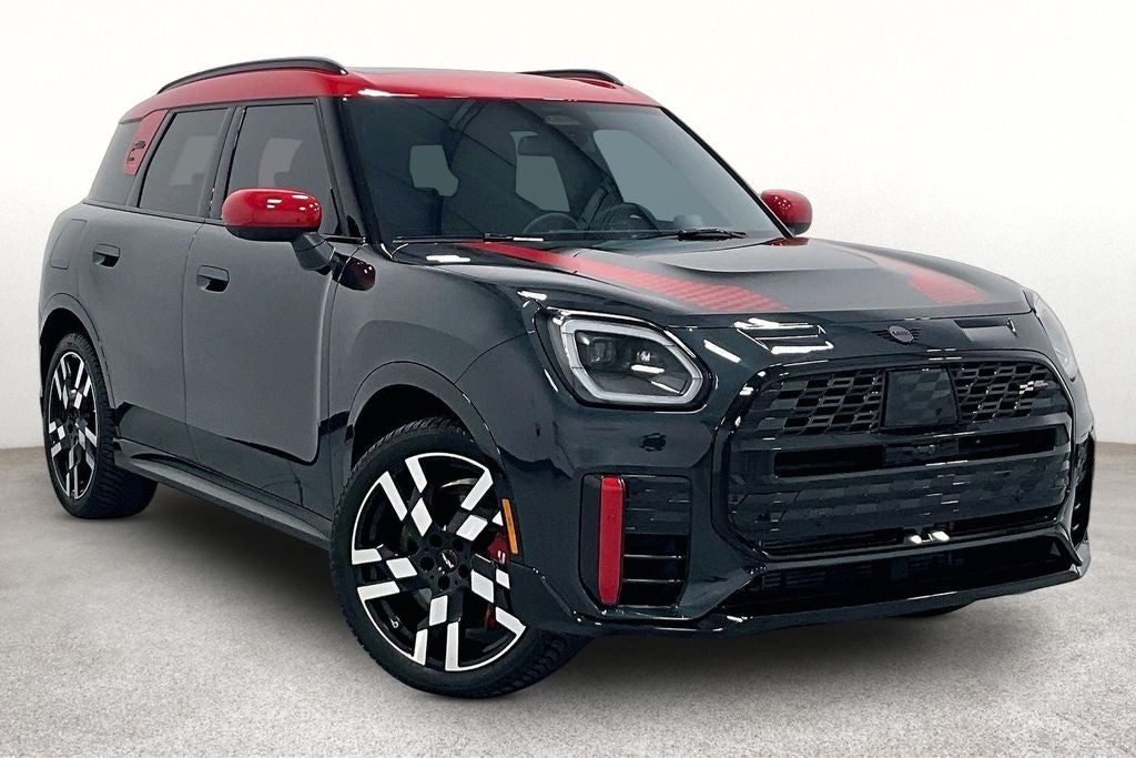 2025 MINI Countryman JCW ALL4's photo