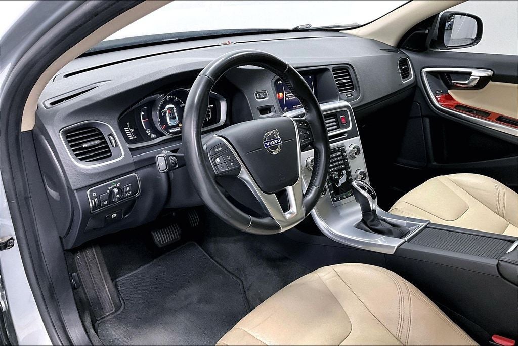 2018 Volvo S60 T5 Dynamic